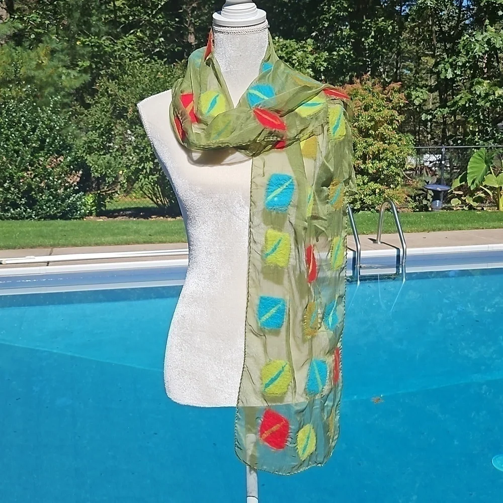 Scarf Handcrafted Wool and Silk NWT 69